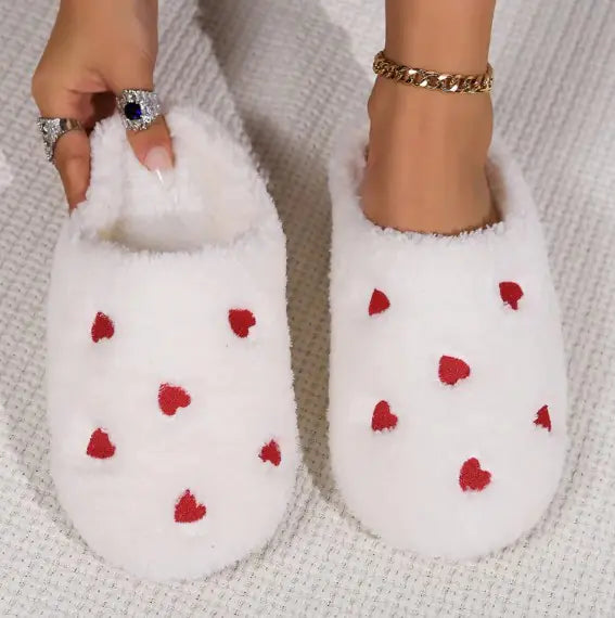 Cushy Heart Top Fluffy Slippers