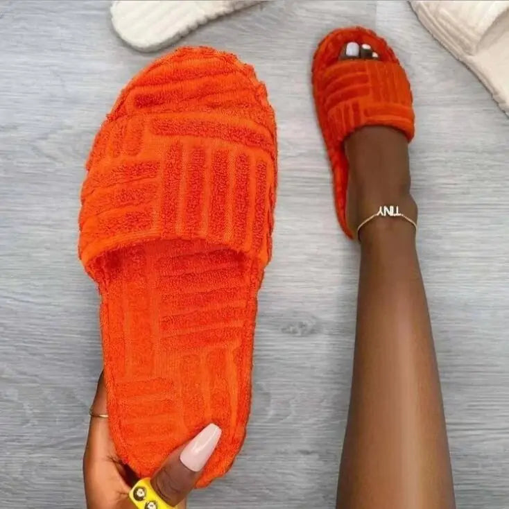 Ladies' Plush Slip-On Slippers