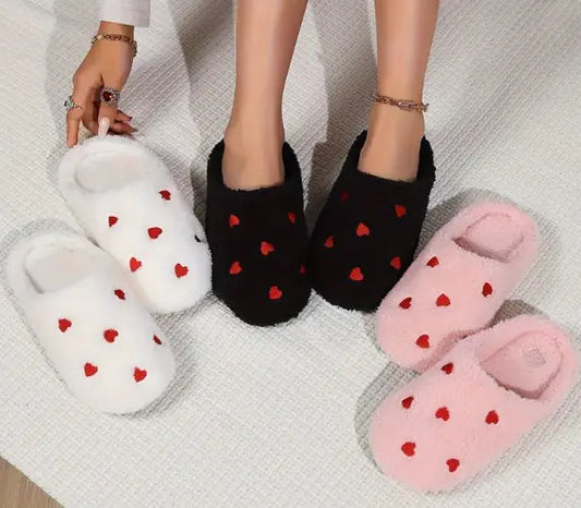 Cushy Heart Top Fluffy Slippers